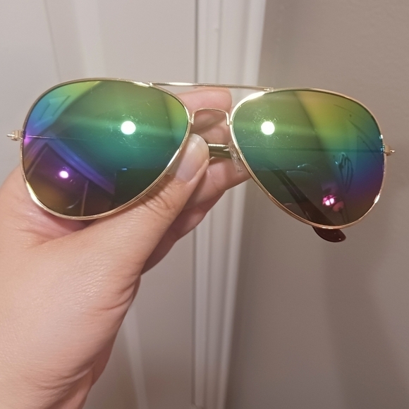Unisex Aviator Sunglasses In Multicolor - Picture 2 of 4
